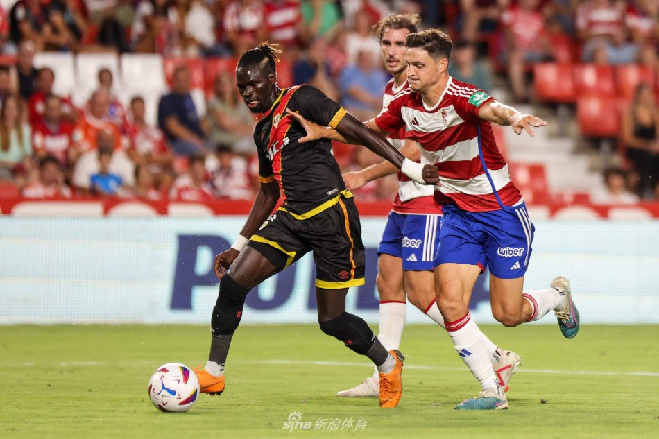 的战术配合 的战术配合